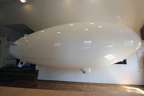 4.5-m-RC-Blimp